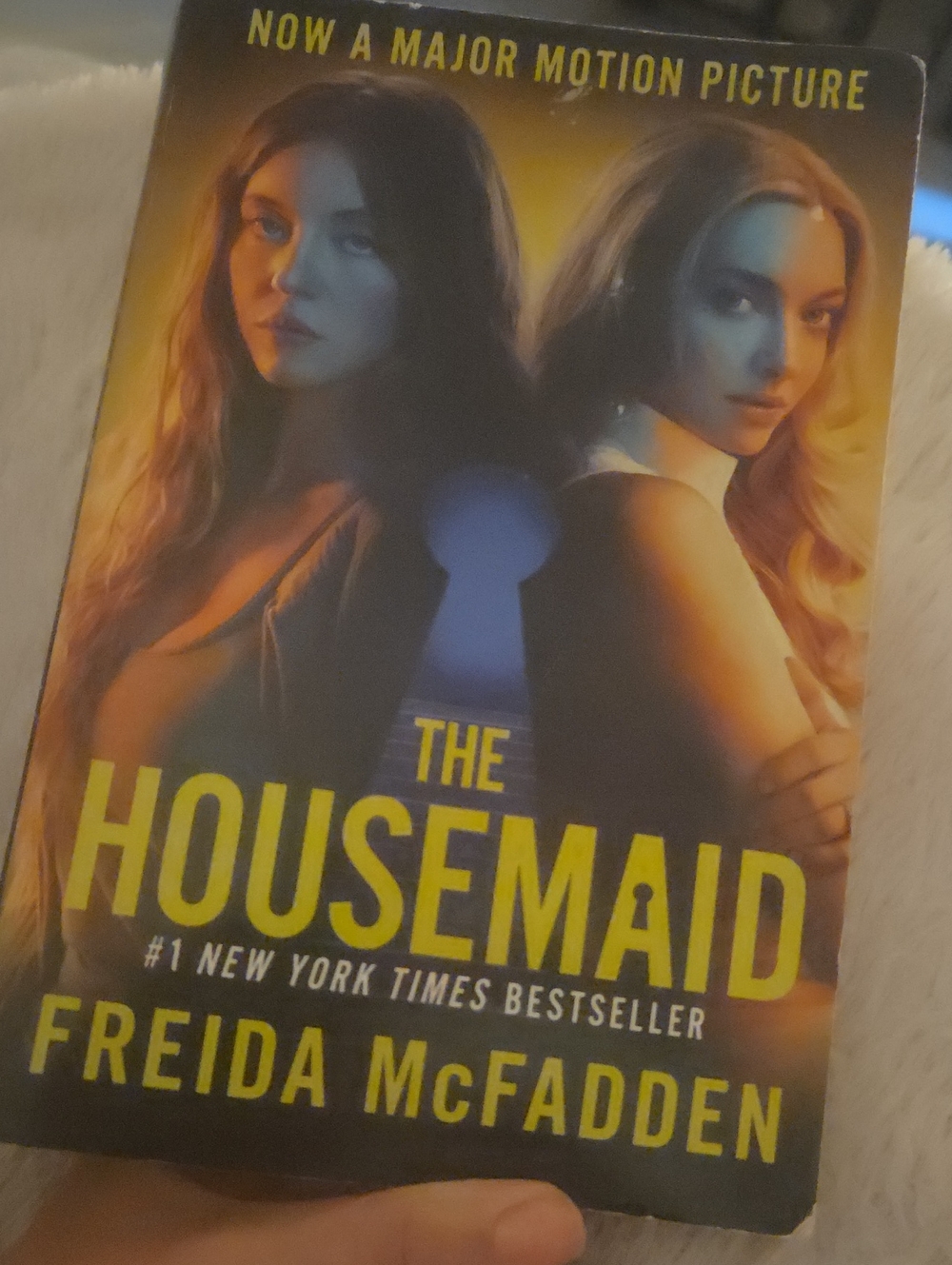 The Housemaid by - Yellow Cover Paperback